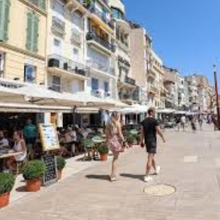 Magnifique 3 Pieces Renove Cannes Centre 'Banane' Avec Veranda ! A2B88 Exterior photo
