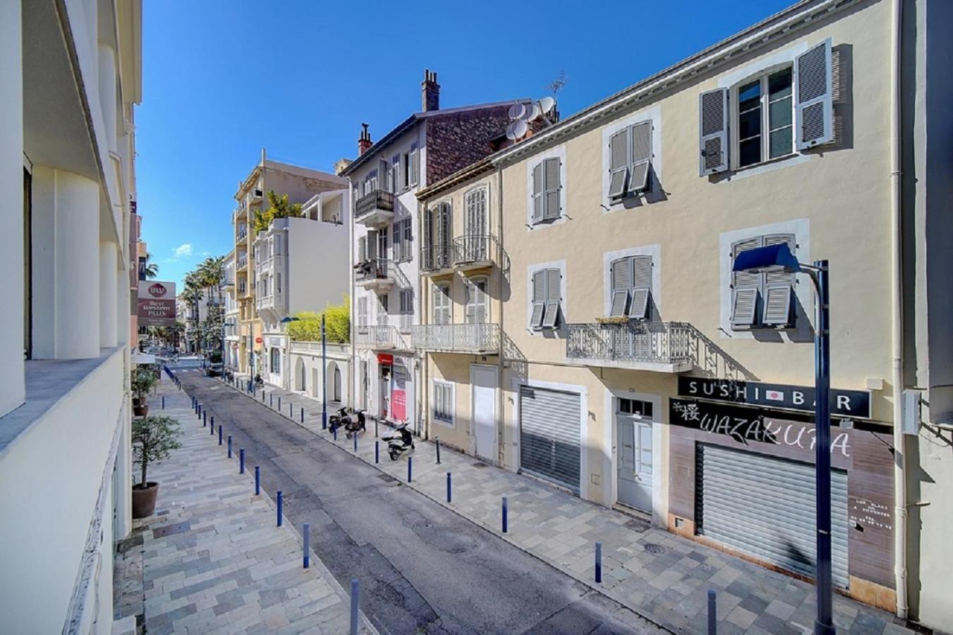 Magnifique 3 Pieces Renove Cannes Centre 'Banane' Avec Veranda ! A2B88 Exterior photo